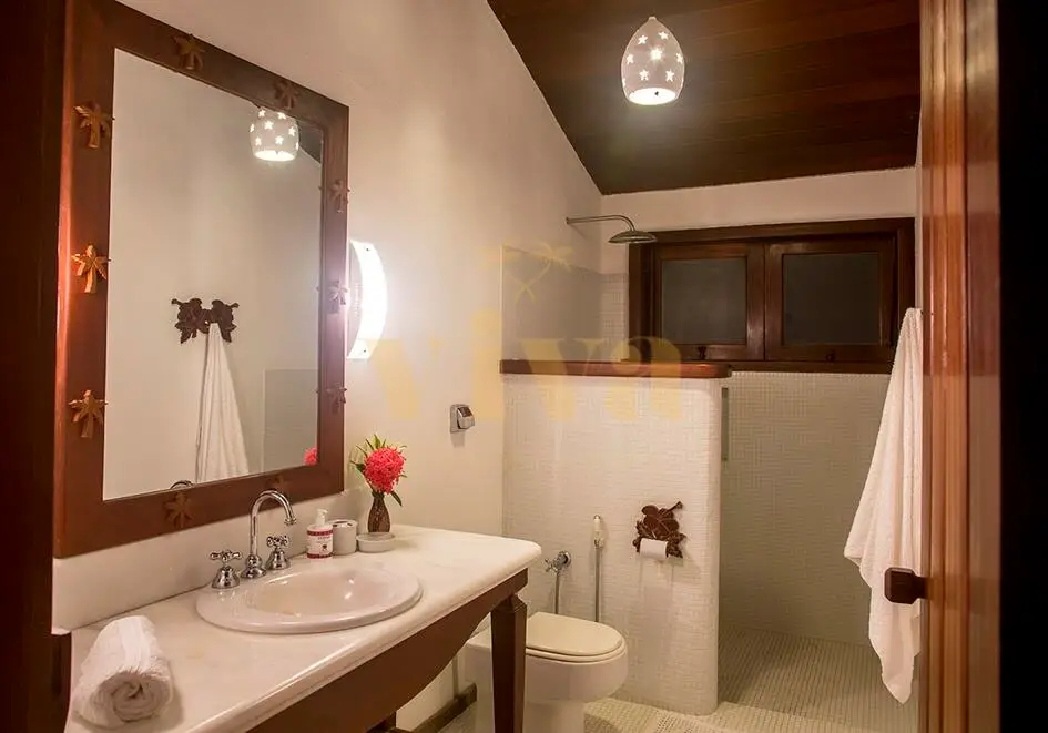 suitesBanheiro